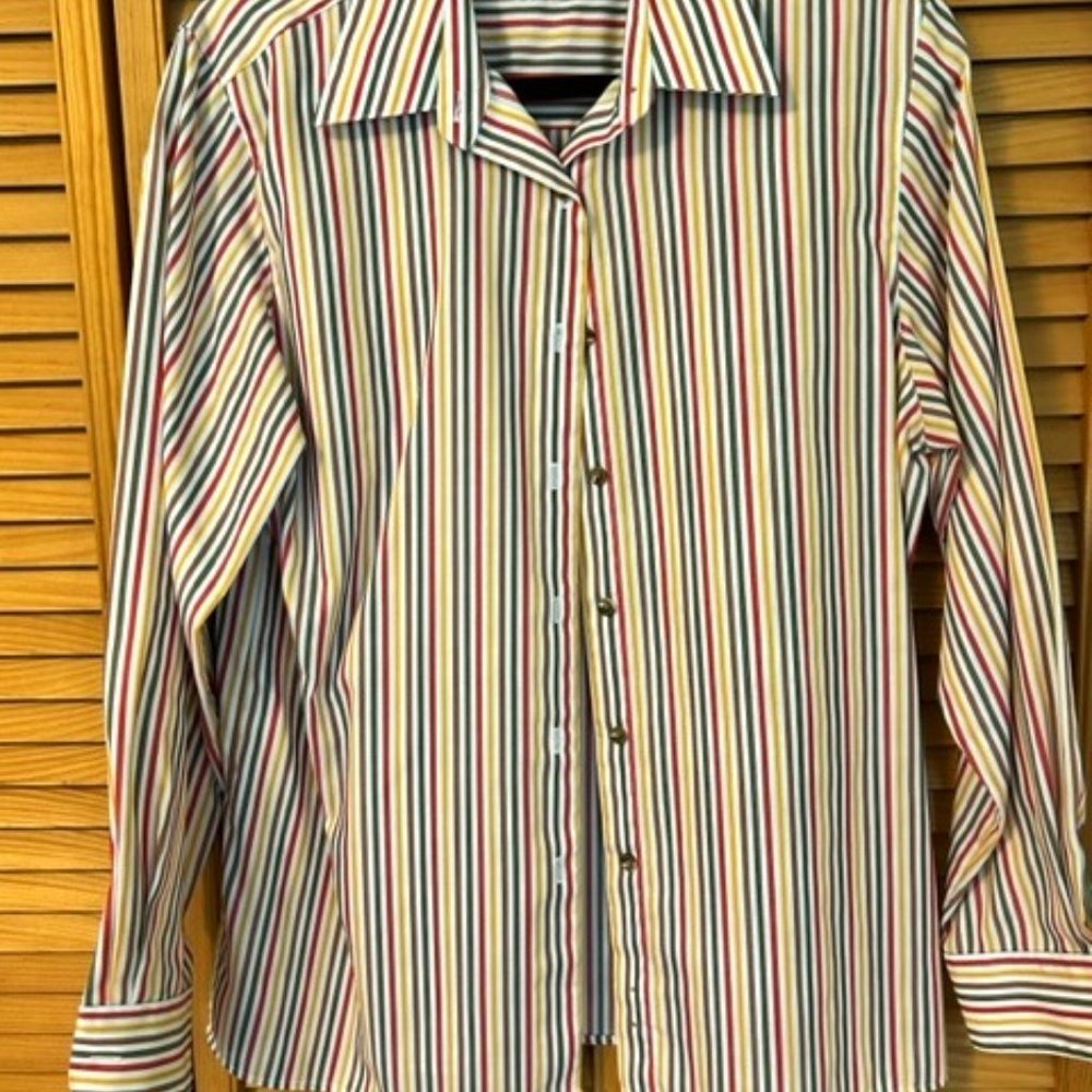 Womens Foxcroft blouse size 10